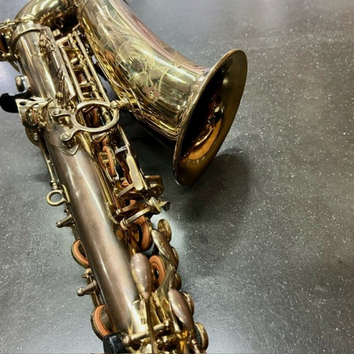 Saxophone Alto Super Action 80 n° 356XXX Verni Gravé - Selmer