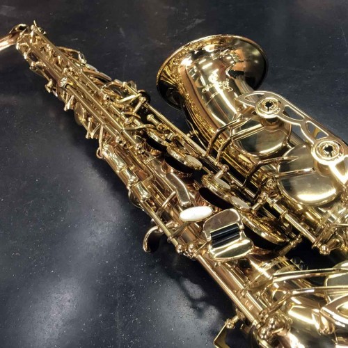 saxophone alto d'occasion ADVENCES Série RJ en étui