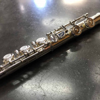 Flûte traversière d'occasion Yamaha YFL-282