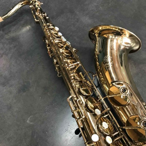 Saxophone d'occasion ténor SELMER Mark VI